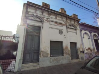 Casona en Ameghino 678, Avellaneda